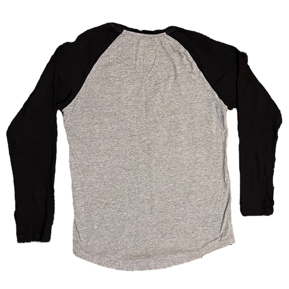 Zoo York Unbreakable Black Gray Long Sleeve Raglan Men’s Shirt Small - Picture 2 of 4